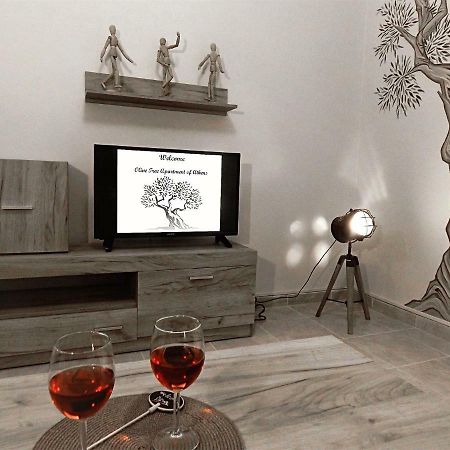 Olive Tree Apartment Of Athens - City Center Atenas Exterior foto